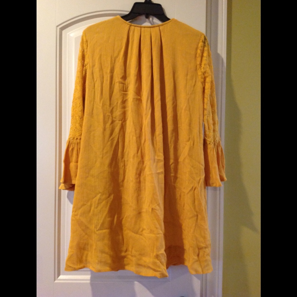 SOLD🚫 🆕CHELSEA & VIOLET DRESS (Sz XS) - Picture 3 of 8